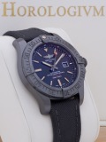 Breitling Avenger Blackbird 48 watch, grey