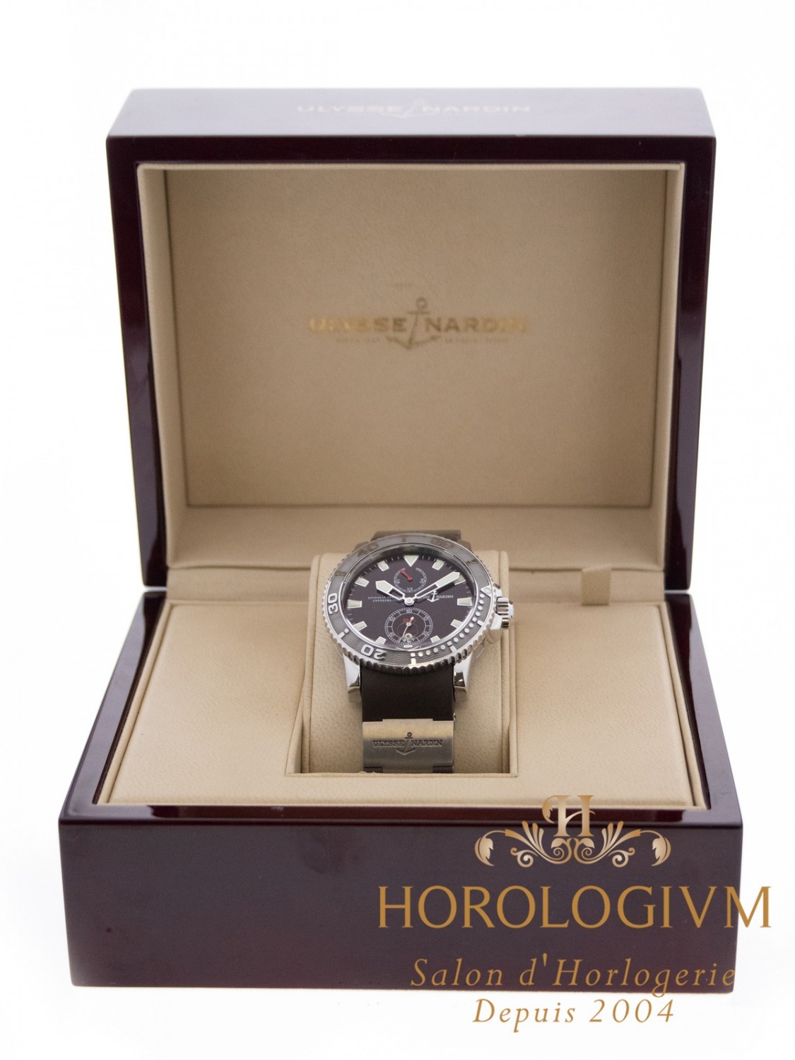 Ulysse  Nardin Maxi Marine Diver 42.7MM watch, silver